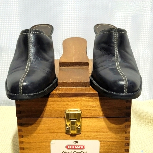 MIXIT Black Leather Heeled Clogs (9.5) - Picture 3 of 12